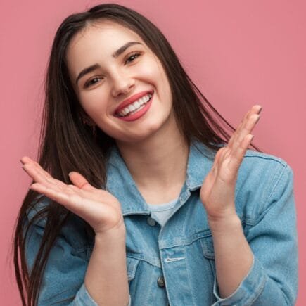 Invisalign e Mordida Cruzada: Correção Eficaz