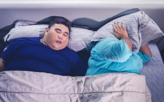 A apneia do sono pode causar ganho de peso