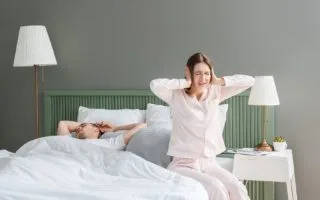 Quais são as causas comuns do ronco?