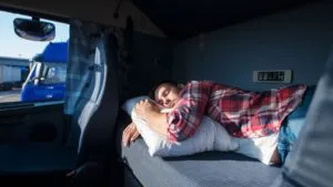 Dormir bem na boleia de um caminhão