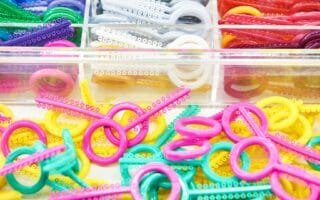 Aparelho Ortodôntico Cores: