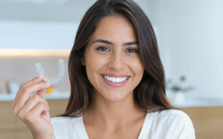 Invisalign é indicado para adultos ou adolescentes